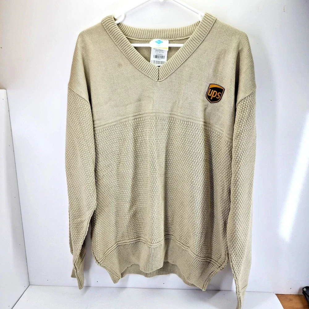 UPS SWEATER Beige With Sleeves SIZE L (Large)